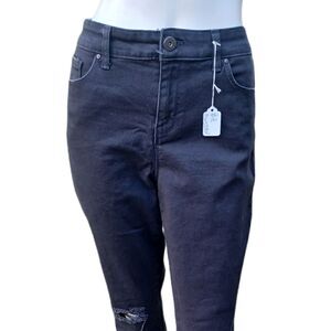 52418..Style & Co. Black Skinny Leg Jeans Size 10